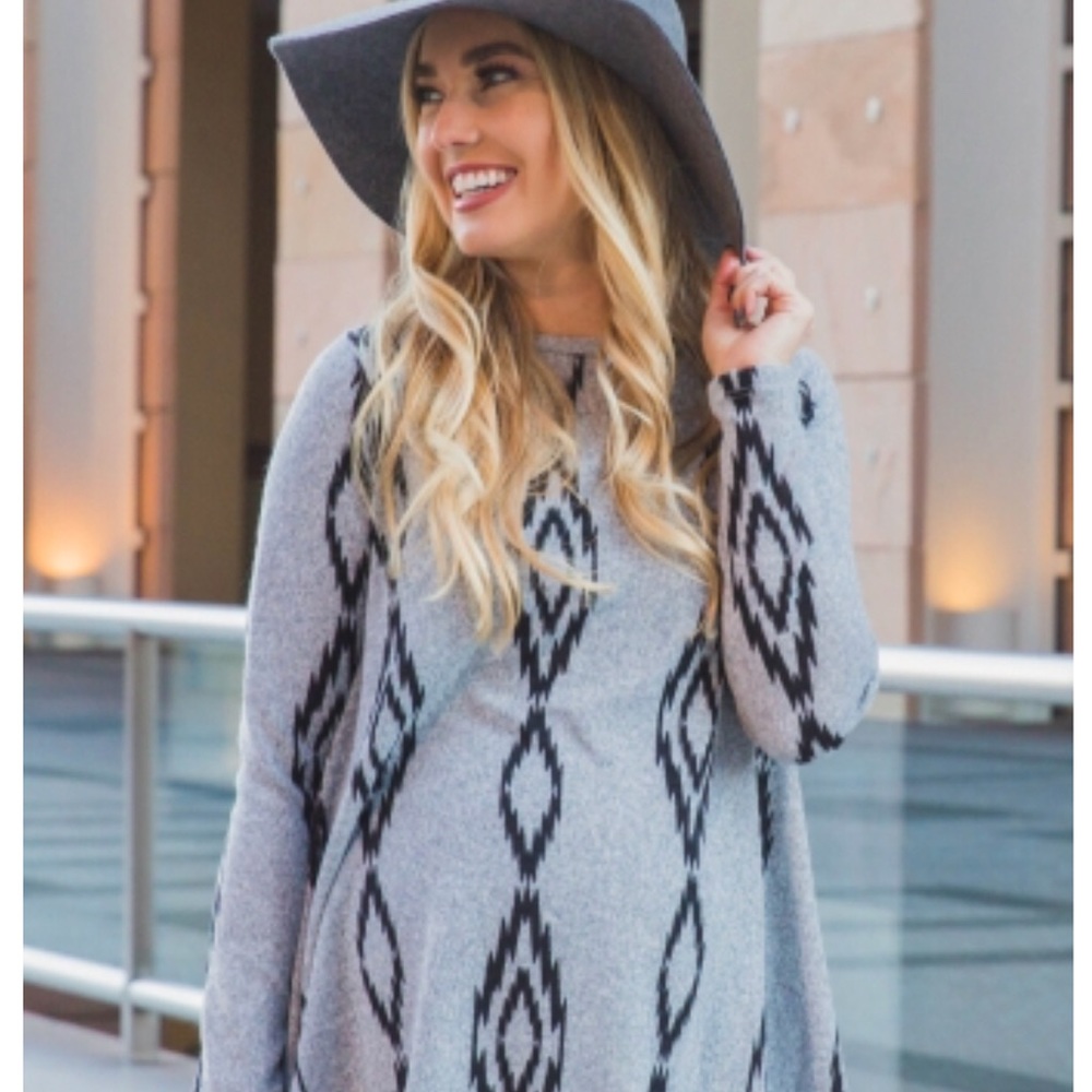 Pinkblush maternity or loose sweater